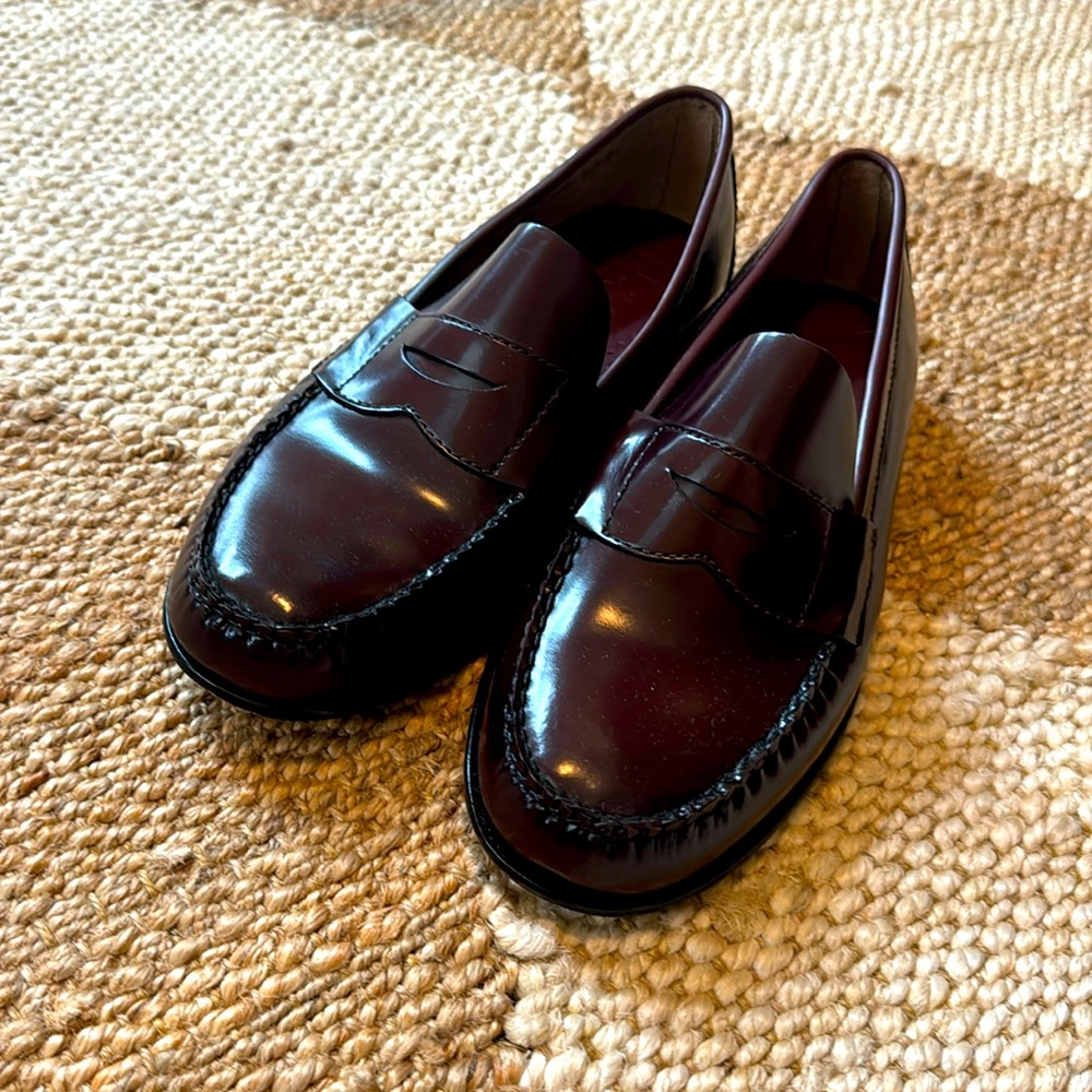 Brooks brothers 5.5 M dress loafers in burgundy leather
